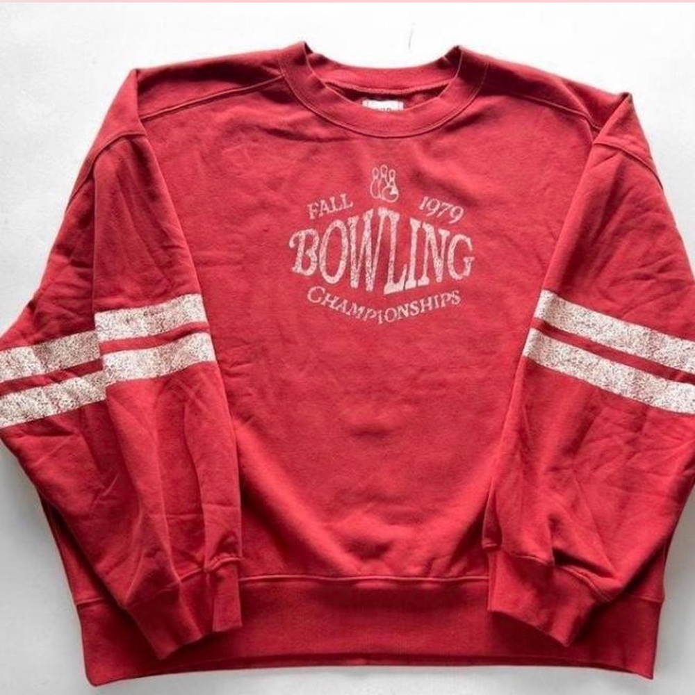 BDG Vibrant Red Collage Bowling Sweatshirt XL